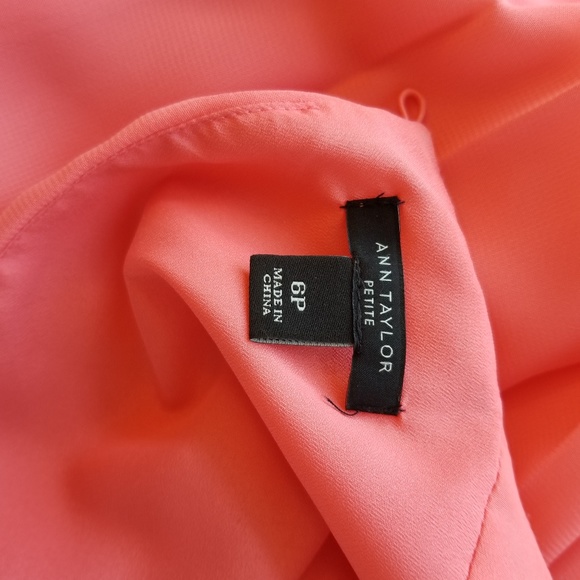 Ann Taylor Pleated dress Petite Size 6 - Picture 6 of 8